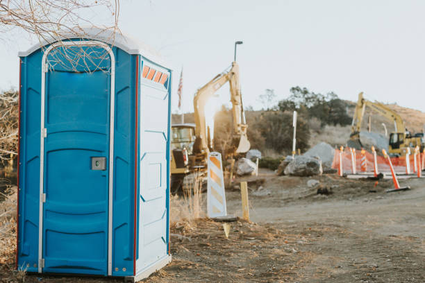 Best Porta potty delivery and setup  in Forrest, IL
